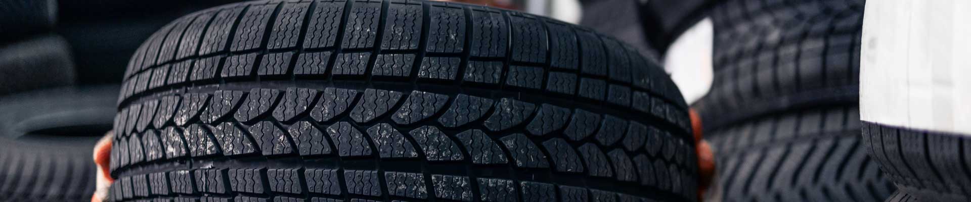 🛞 Février malin : -15 % sur vos pneus et produits d’entretien !