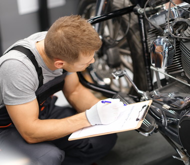 Contrôle technique moto neuve : la date du premier passage