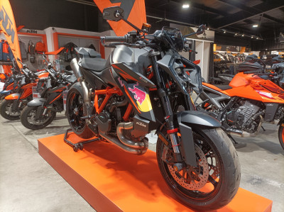 KTM 1390 SUPER DUKE R neuve unique 2291199