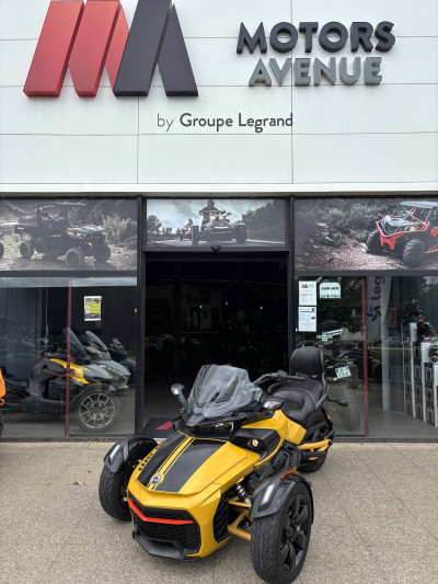 CAN-AM SPYDER F3-S 2324618