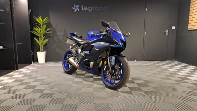 YAMAHA R7 2326004