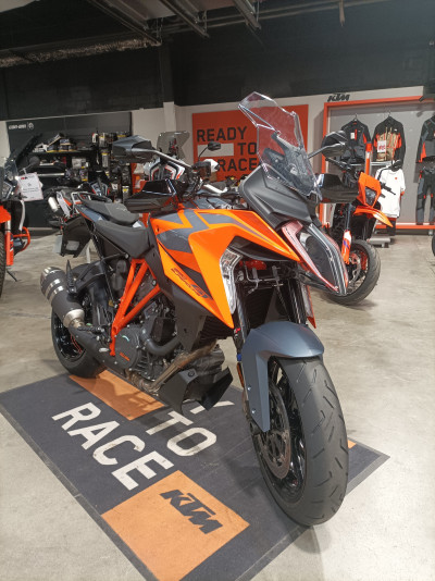 KTM 1290 SUPER DUKE GT 2329120