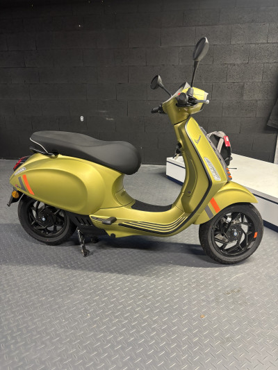 VESPA SPRINT S ELECTRICA VERDE 2344947