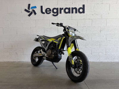 HUSQVARNA 701 SUPERMOTO 690 SM 2363057