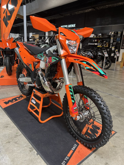KTM 300 EXC SIX DAYS 2027 2398495