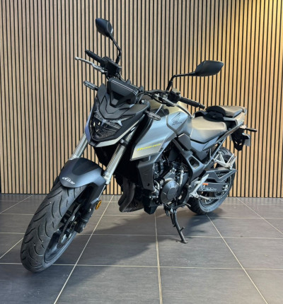 HONDA CB 750 HORNET 2400995